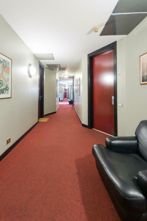 Duomo Deluxe Room Milan Exterior photo